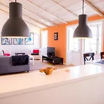 Joaquim Tello Apartman
