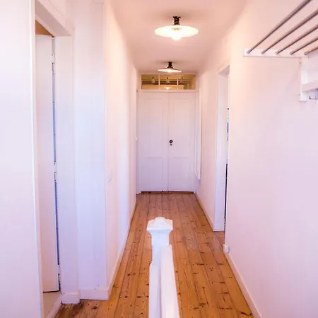 Joaquim Tello Apartment