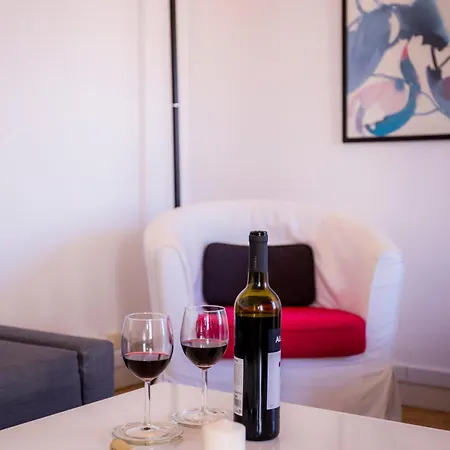 Joaquim Tello Apartment